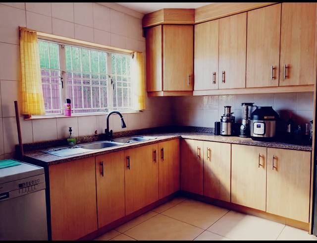5 BEDROOM HOUSE FOR SALE IN SHALLCROSS